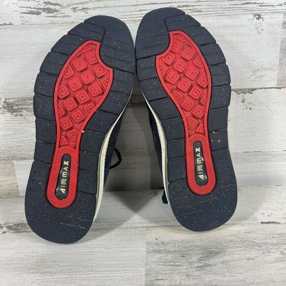 Nike Womens Air Max Genome Running Shoes Navy Red Athletic Shoes Size 8.5 US‎ - Picture 7 of 8